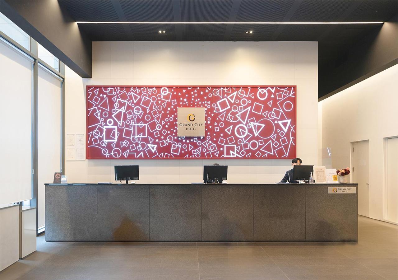 Grand City Hotel تَنوان المظهر الخارجي الصورة
